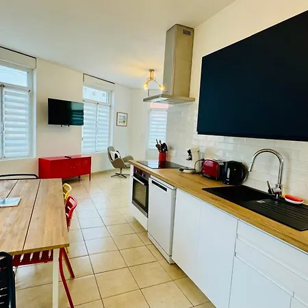 La Scintillante Au Coeur De 別荘 *